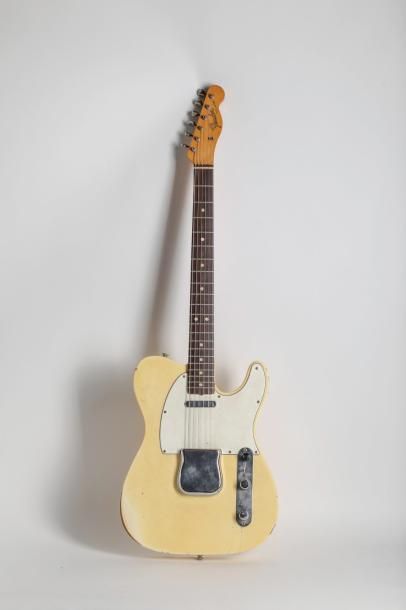 null Guitare Solidbody modèle Telecaster de marque FENDER de 1966, n° de série 170777,...