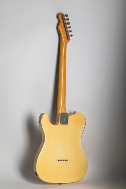 null Guitare Solidbody modèle Telecaster de marque FENDER de 1966, n° de série 170777,...