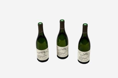 null Trois bouteilles de vin Cuvée spéciale Ce que nous lie, dédicacées par Cédric...