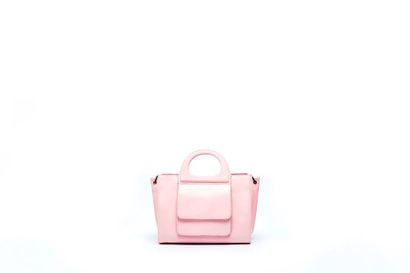 null Sac à main en cuir Max Mara

Modèle Grace (prix en boutique : 975 €).