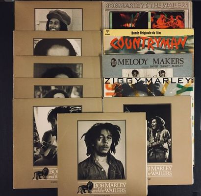 REGGAE Lot de 11 disques 33T special Bob Marley et compagnie, avec également sa famille.
VG...