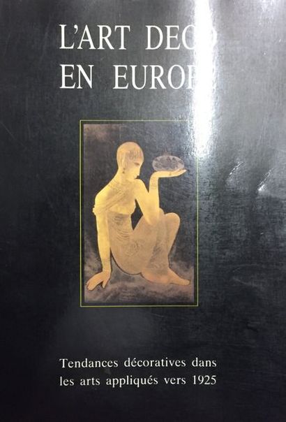 null Lot de 5 ouvrages :

L'art déco en Europe //Mobilier 1900-1925//A.Duncan, Mobilier...