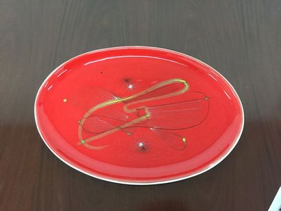 null Grand plat en céramique émaillé rouge

41x29cm

