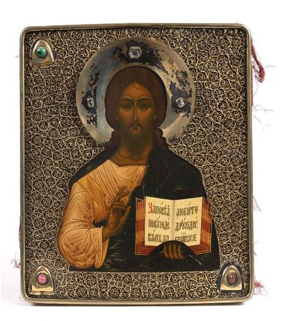 null Icône «Christ tenant l’Evangile», rizza en argent

Russie

H. 31,5 - L. 26 ...