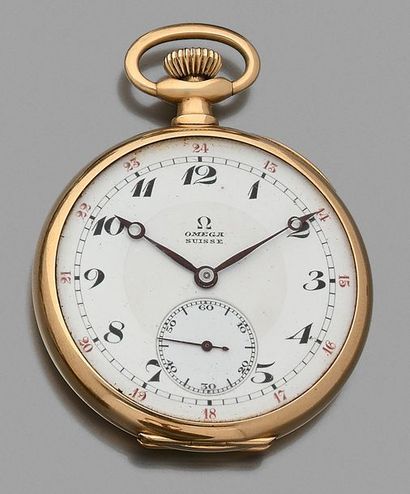 null OMEGA

MONTRE DE POCHE en or jaune (750 millièmes) ciselé d’un monogramme. Cadran...