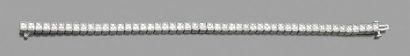 null HARRY WINSTON 

Rare BRACELET en platine (min. 800 millièmes) et or gris (750...