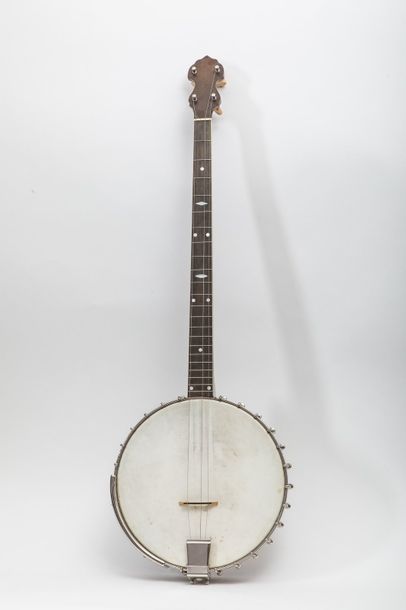 null Banjo ténor VEGA, modèle Senator n° de série 56389 de 1923, made in USA Très...