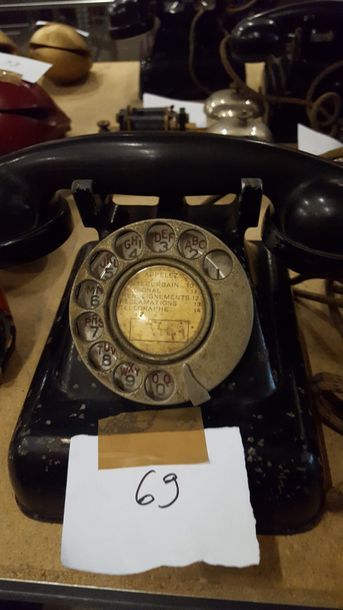TELEPHONES TELEPHONE

