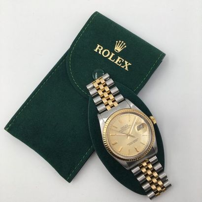 null ROLEX

BRACELET MONTRE en or jaune (750 millièmes) et acier, modèle «  Oyster...