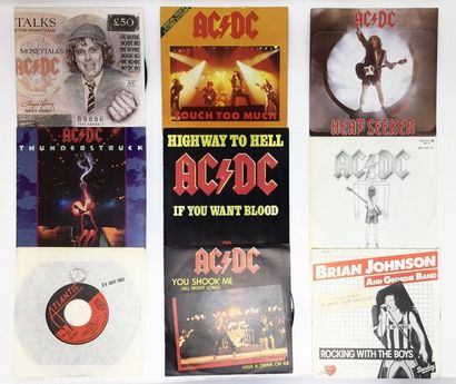 HARD ROCK Lot de 11x 7“ d'AC/DC. Set of 11x 7“ of AC/DC.

VG+/ EX VG+/ EX