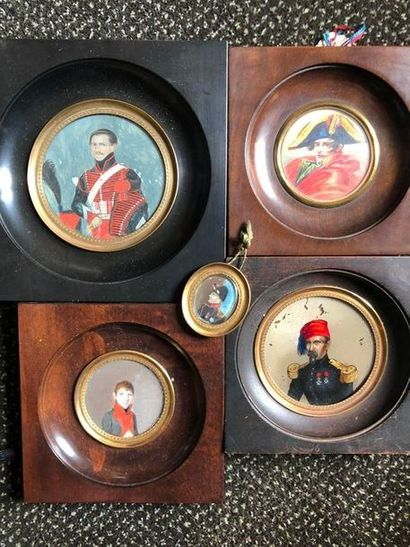 null Lot de 5 miniatures XIXème et XXème siècle