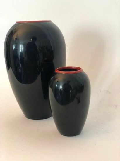 null Jean DUNAND

Vase méplat laqué noir et rouge

SSB

H 24 cm

