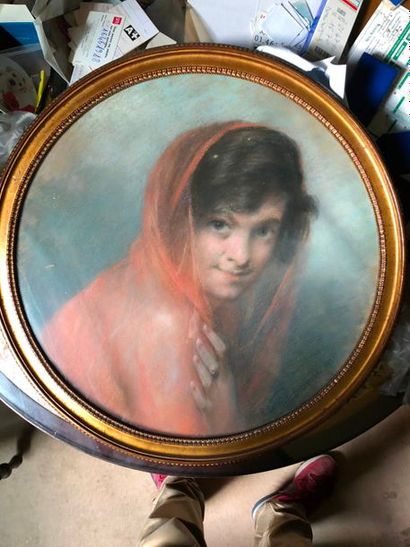 null #Pierre CARRIER-BELLEUSE

"Portrait de jeune femme au voile rouge"

Pastel de...