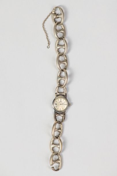 null JAEGER LECOULTRE
Ladies' bracelet watch in steel, stained silvered round dial...