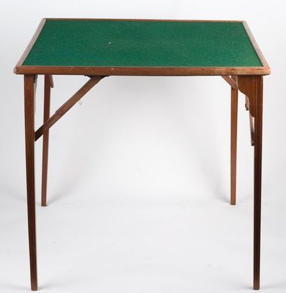 null Mahogany veneered game table with 4 panels and 2 drawers, late 19th century,...