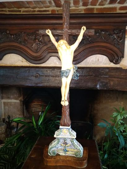 null Vieux Rouen : Crucifix bois et faïence de Rouen XVIIIe, daté 1780 H:85cm H :...