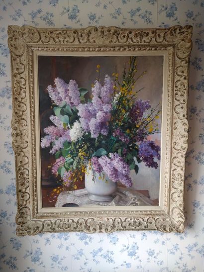 null Ecole française XIXe , Bouquet aux Lilas, Cadre Montparnasse, huile sur toile,...