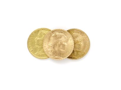 null Lot en or 750 millièmes, composé de 3 pièces de 20 francs or datées 1808, 1909...