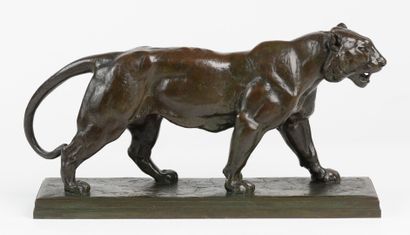 null Antoine Louis BARYE 1795 -1875 «Tigre qui marche» Épreuve en bronze à patine...