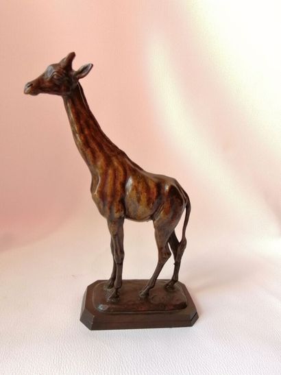 null Antoine Louis BARYE 1795 -1875 «Girafe» Épreuve en bronze à patine ocre, signée

à...