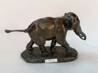 null Antoine Louis BARYE 1795 -1875 «Éléphant de Cochinchine» Épreuve en bronze à...