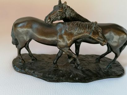 null Jean François LEROY 20th century "Couple of horses" Bronze proof with brown...