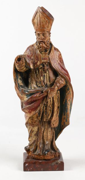 null Polychrome wood bishop on marble base, H: 40cm (accidents)
