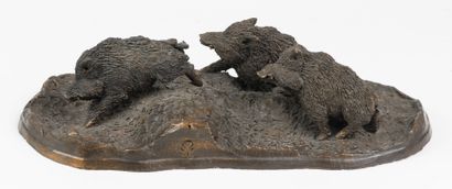 null "Three boars" Sketch representing a group of wild boars, alloy of earth and...