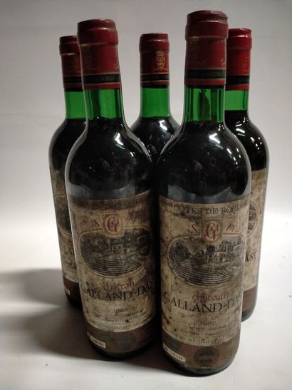  5 bouteilles Château Galland Dast 1982 (vendu...