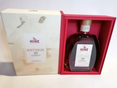 null 
COGNAC,HINE ANTIQUE X.O 70cl (sold as is without guarantee)
