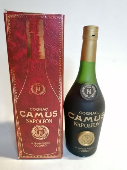 null 
COGNAC, CAMUS NAPOLEON, 70CL (sold as is without guarantee)
