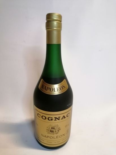 null 
COGNAC, YVAN PARCA-Napoleon 70cl (sold as is without guarantee)
