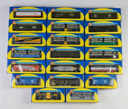 null 
ATHEARN

20 miscellaneous freight cars BO(without guarantee of operation)
