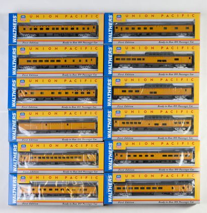null 
WALTHERS

2 UNION PACIFIC BO cars (no guarantee of functioning)
