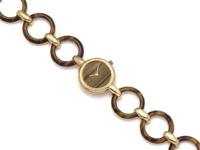 null 
ALEXIS BARTHELAY
Montre bracelet de dame en or 750 millièmes, cadran en quartz...