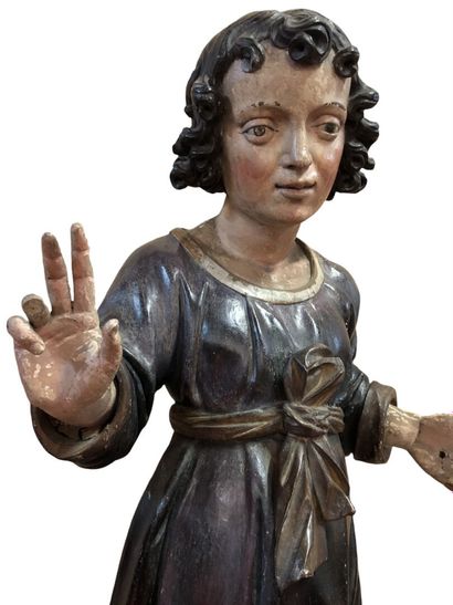 null Sculpture en bois polychromé représentant l'enfant Jésus bénissant, Allemagne...