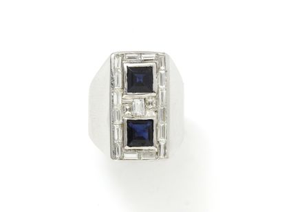null Ring in platinum 850 thousandth decorated with square sapphires in closed setting...