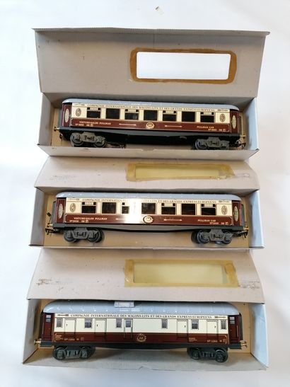 null 3 Pullman cars from La Flèche d'Or (no guarantee of operation)