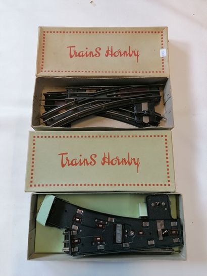 null HORNBY 2 turnout boxes (no guarantee of operation)