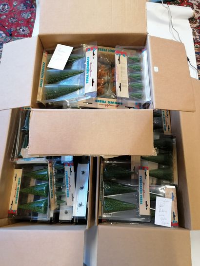 null 3 boxes of various trees (without guarantee of functioning)