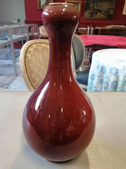 null Vase BLOOD OF OX China H35.5cm