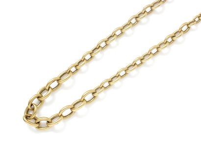 null Gold necklace 750 thousandths composed of a fall mesh forçat. It is decorated...