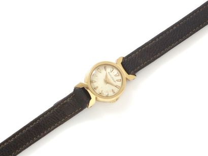 null JAEGER LECOULTRE

Ladies' wristwatch in gold 750 thousandths, stained ivory...