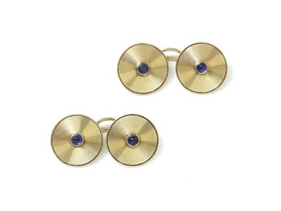 null Pair of cufflinks in white gold 750 thousandths, decorated with round pastilles...