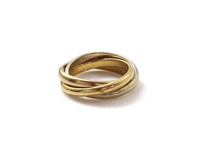 null Alliance 3 tones of gold 750 thousandths, composed of 3 interlaced rings. French...