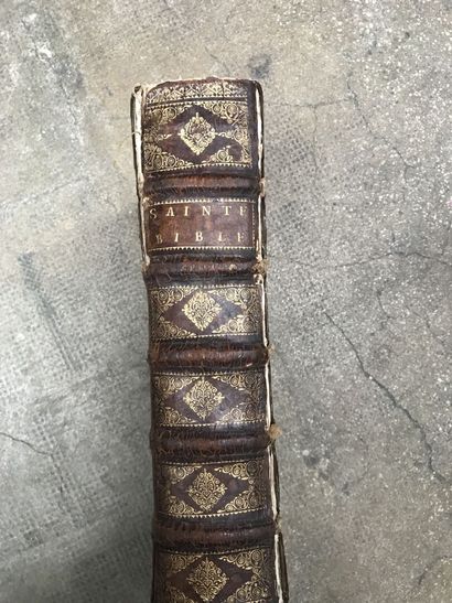 null SAINTE BIBLE, reliée, 1824 (en l'état)