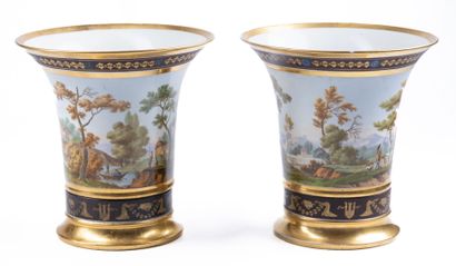 pair of porcelain vases of Paris on base,...