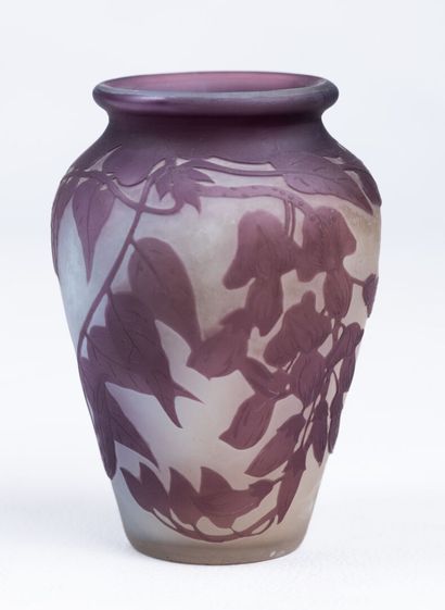 Gallé vase with foliage decoration, signed,...