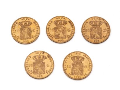 null Lot en or 750 millièmes, composé de:
4 pièces de 10 florins or hollandais datées...