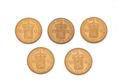 null Lot en or 750 millièmes, composé de:
3 pièces de 10 florins or hollandais datées...